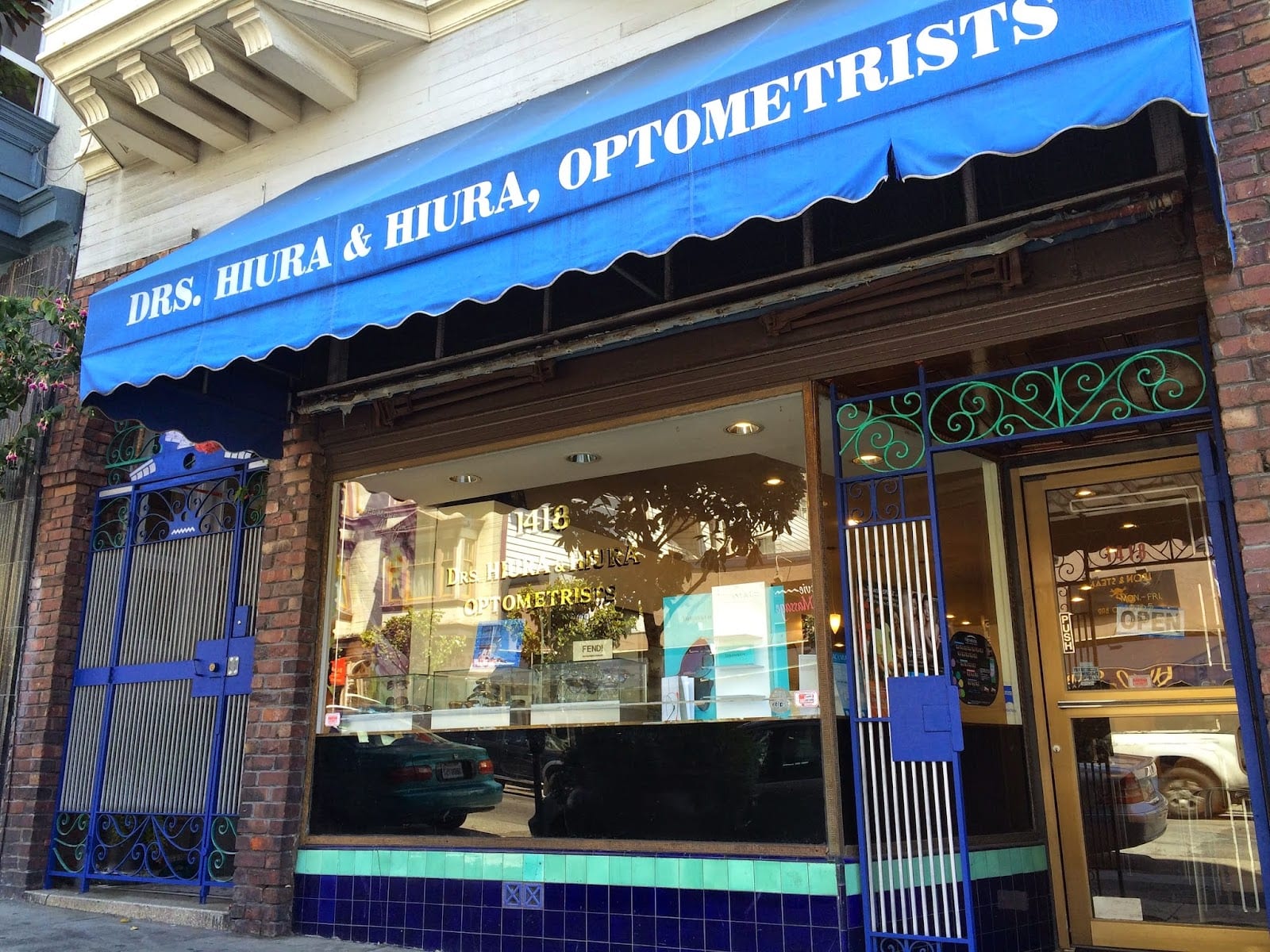 Drs. Hiura & Hiura Optometrists, photo 2