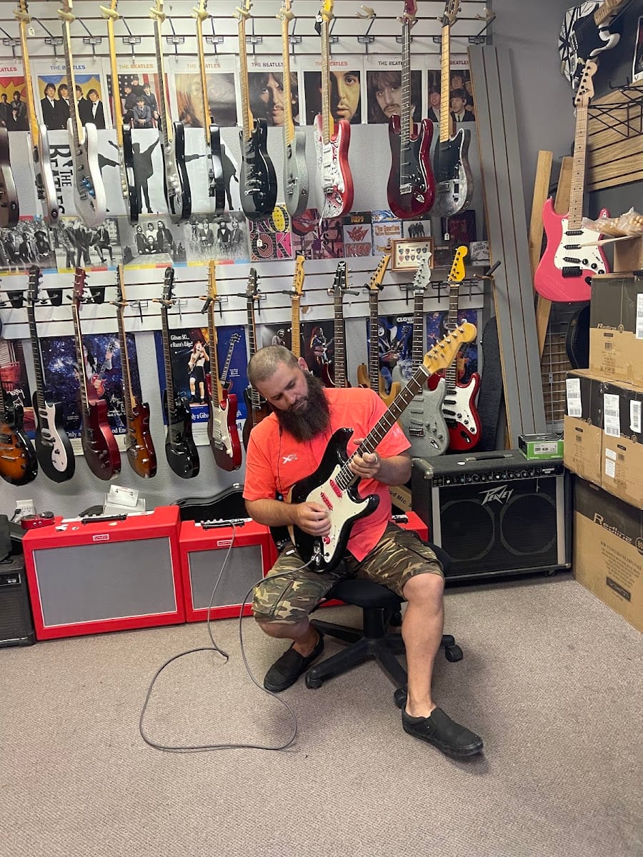 Guitar Garage, photo 3