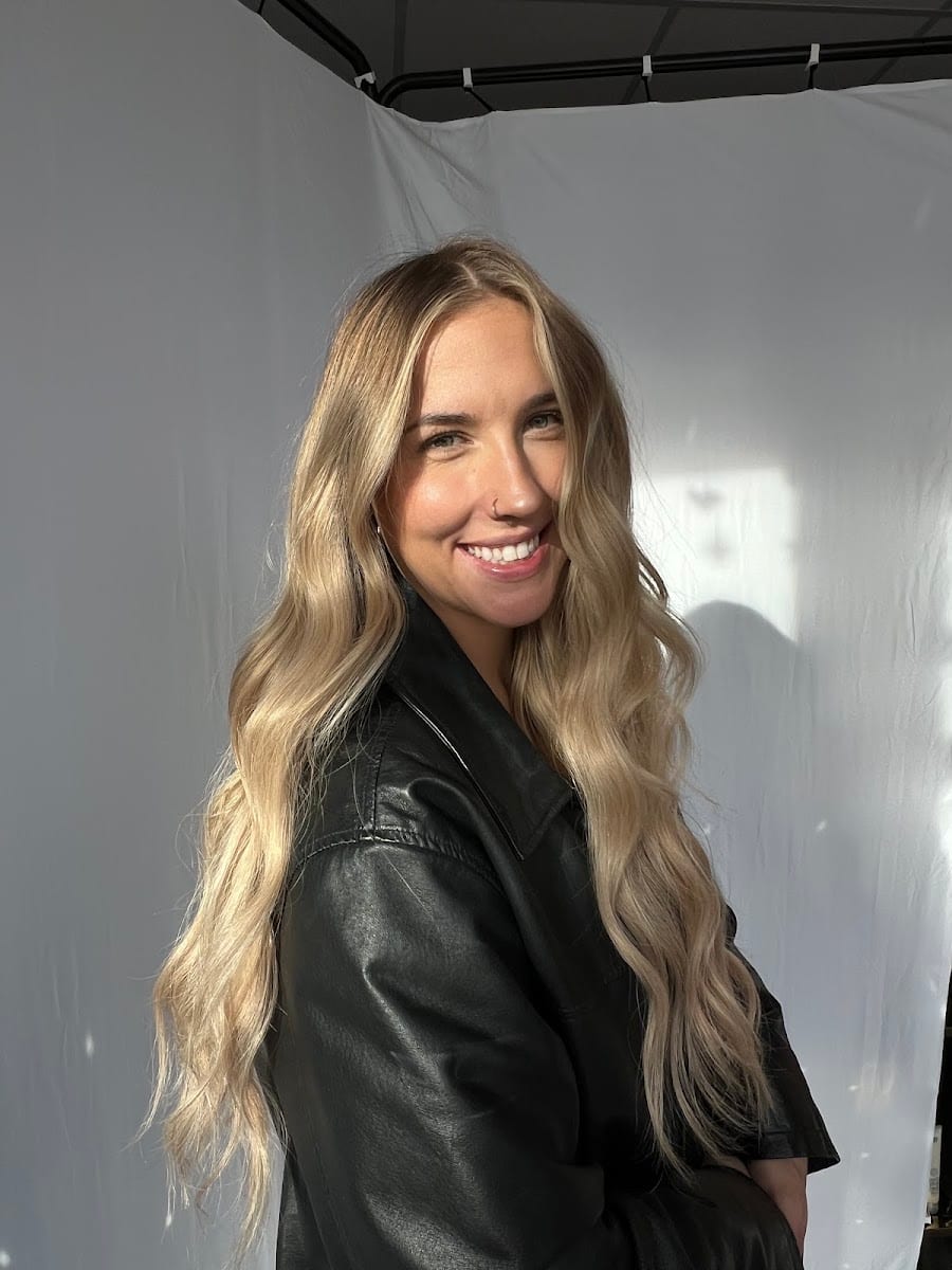 Em Styles Hair