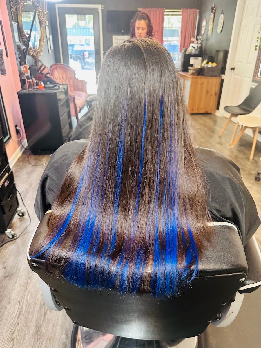 Midnight Rose Hair Studio, photo 3