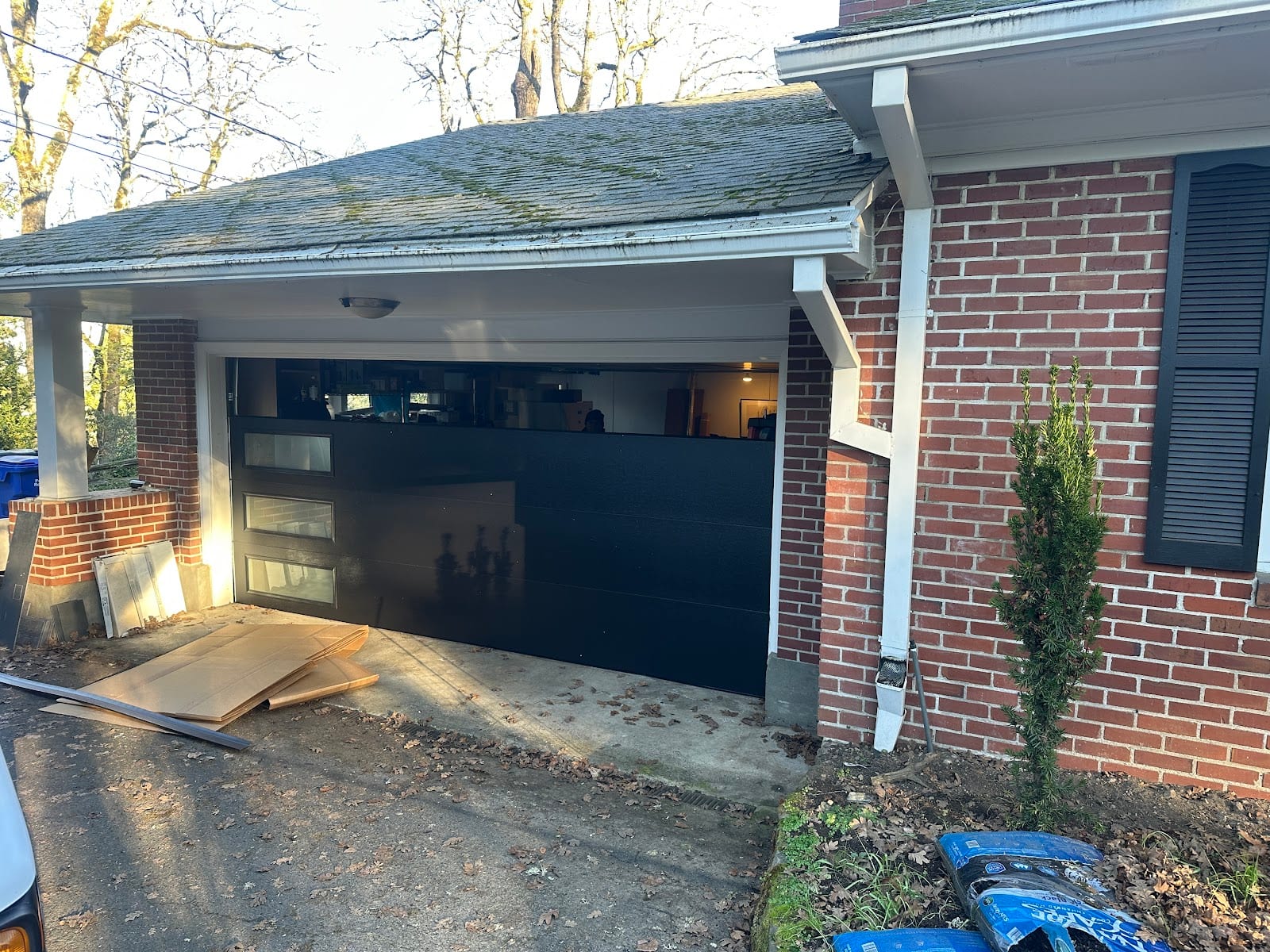 D Bar Garage Doors, photo 4