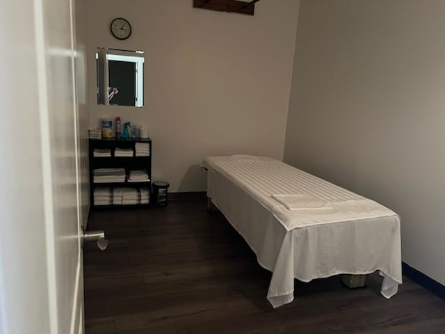 23 Therapeutic Spa