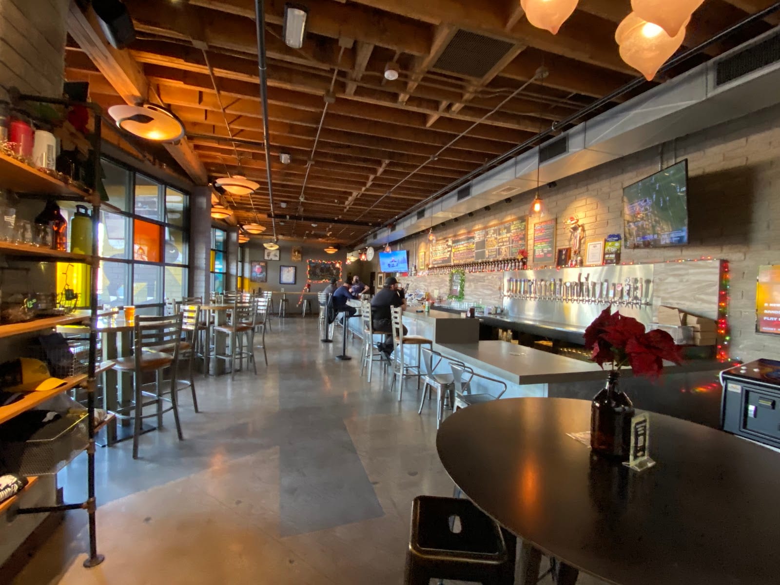Tenaya Creek Brewery