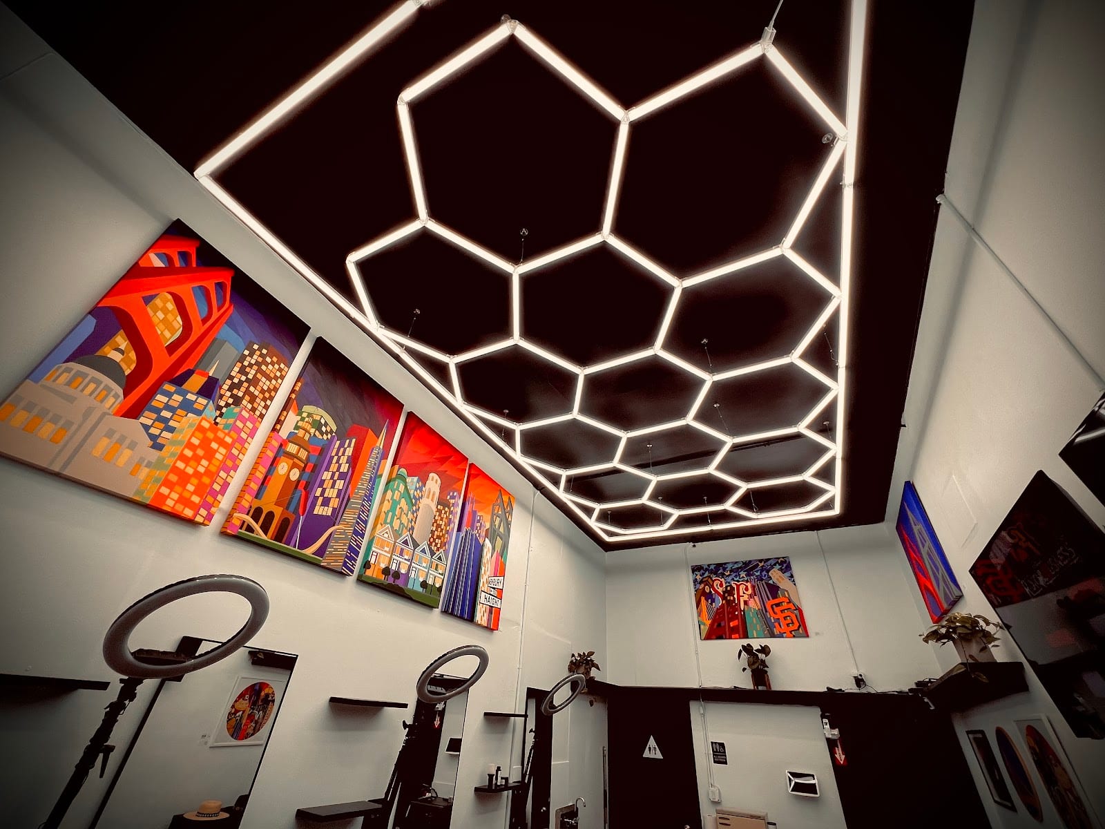 Beyond The Pale Barbershop, photo 4