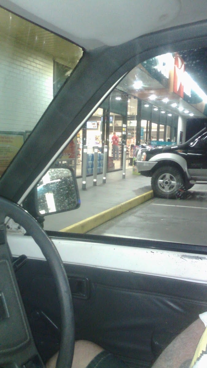 Ampol Foodary Paget City Gates, photo 3