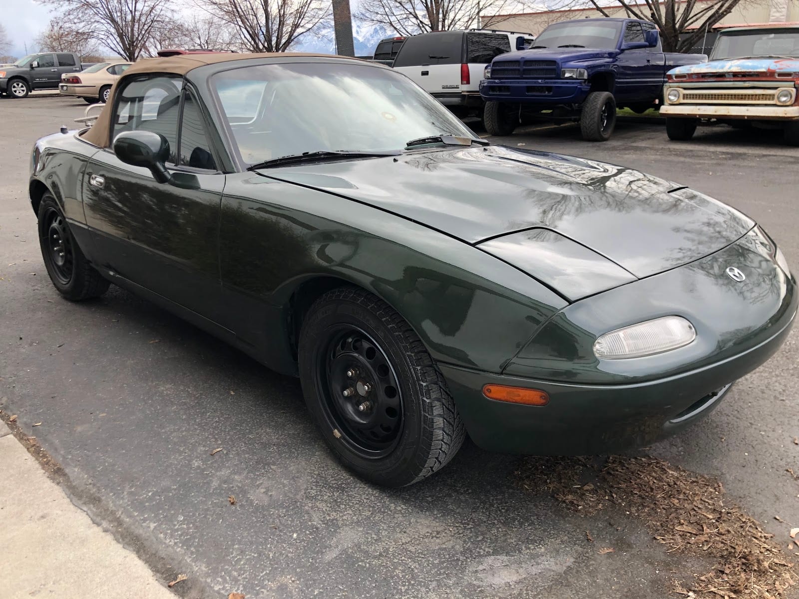 Mando's Garage LLC AUTO REPAIR