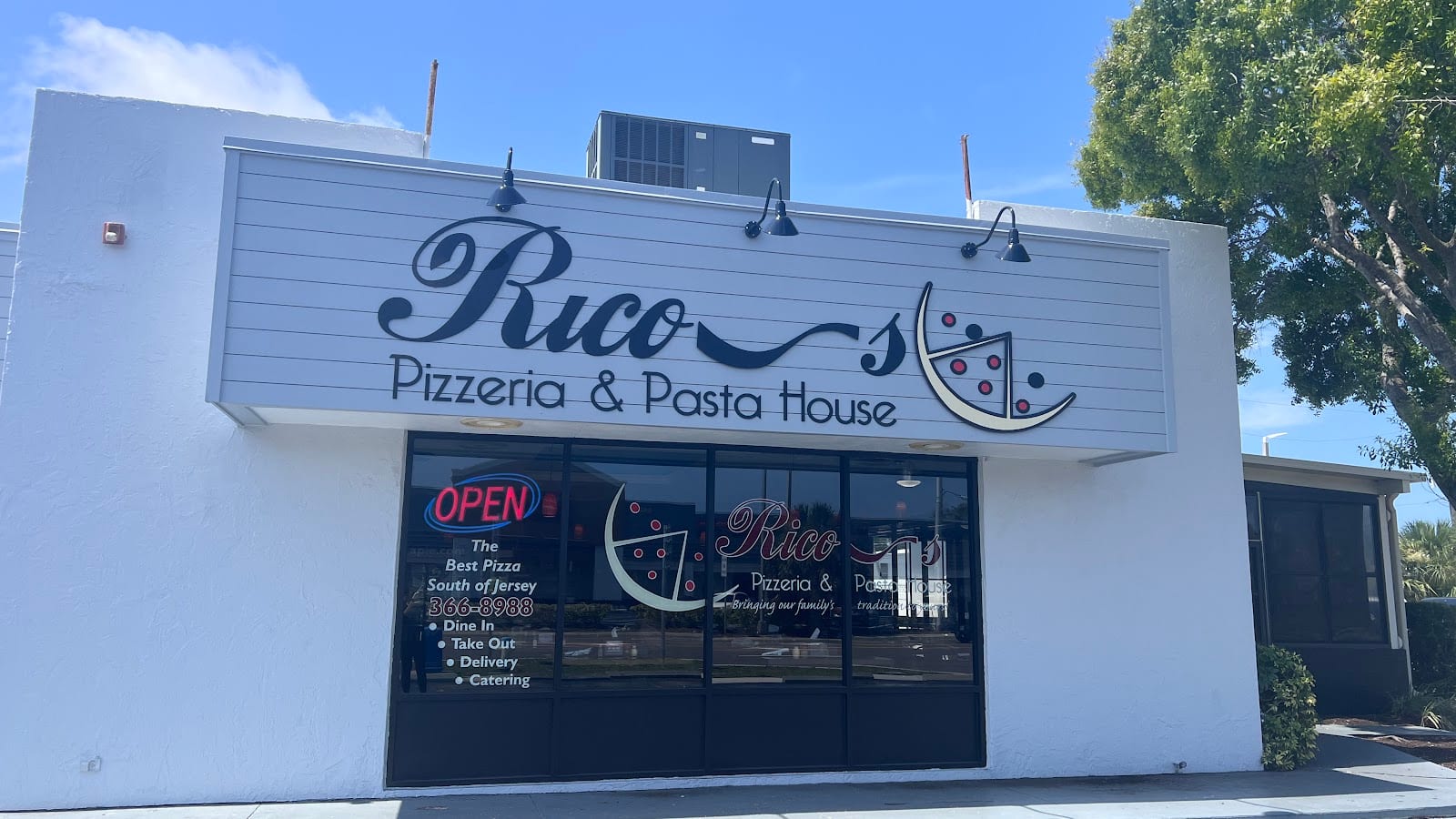 Rico's Pizzeria, photo 2