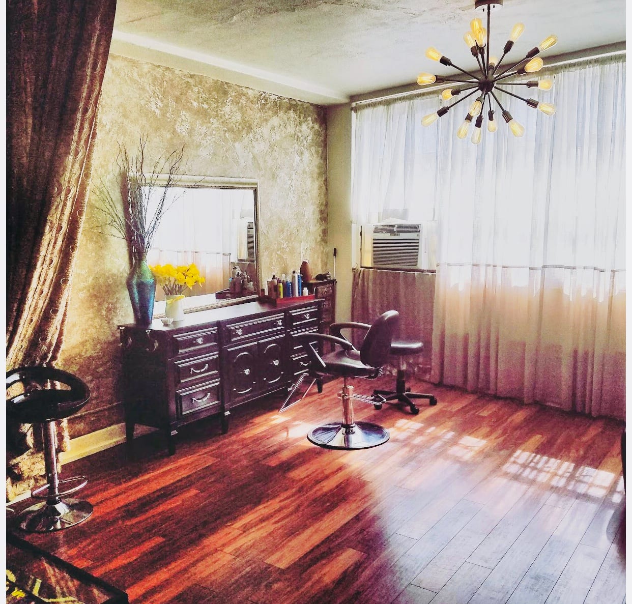 Color Queen Salon