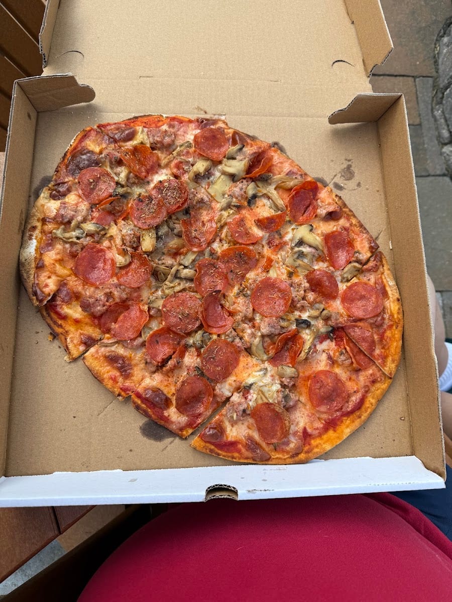 Joe Boccardi's, photo 4