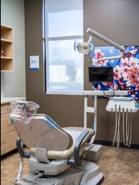 Dr. Stephanie Vu Emergency Dentist Alpharetta 24 Hours, photo 3