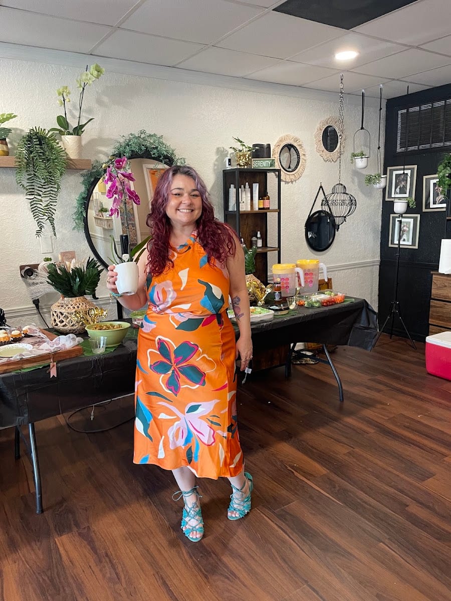Blooming Color & Curls, photo 2