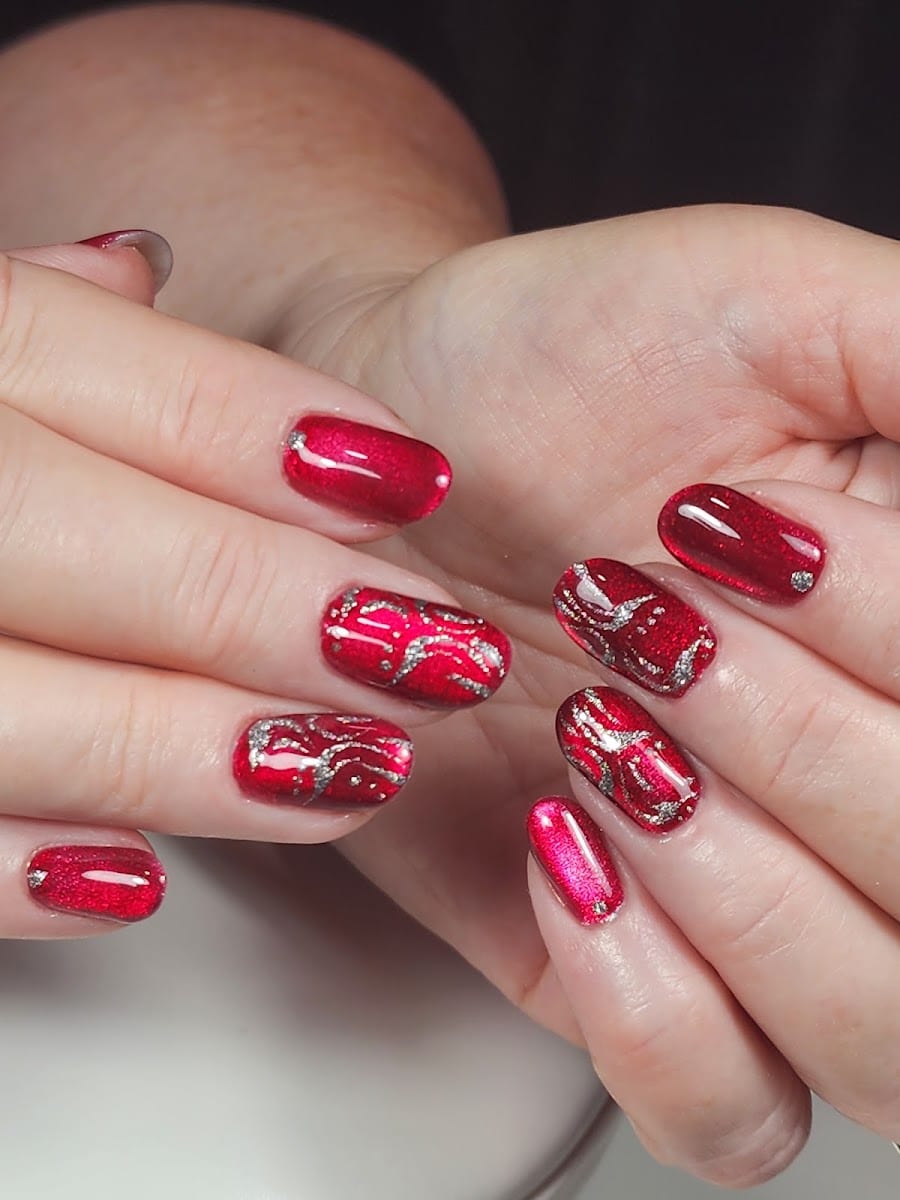 IB Nails