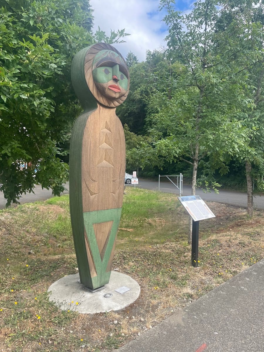 Karen Fraser Woodland Trail - Eastside Trailhead, photo 2
