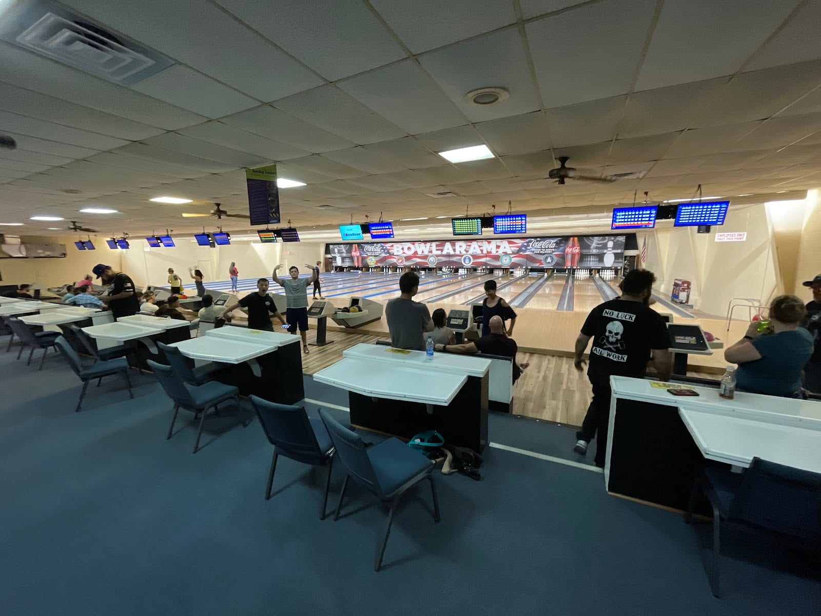 Bowlarama Lanes