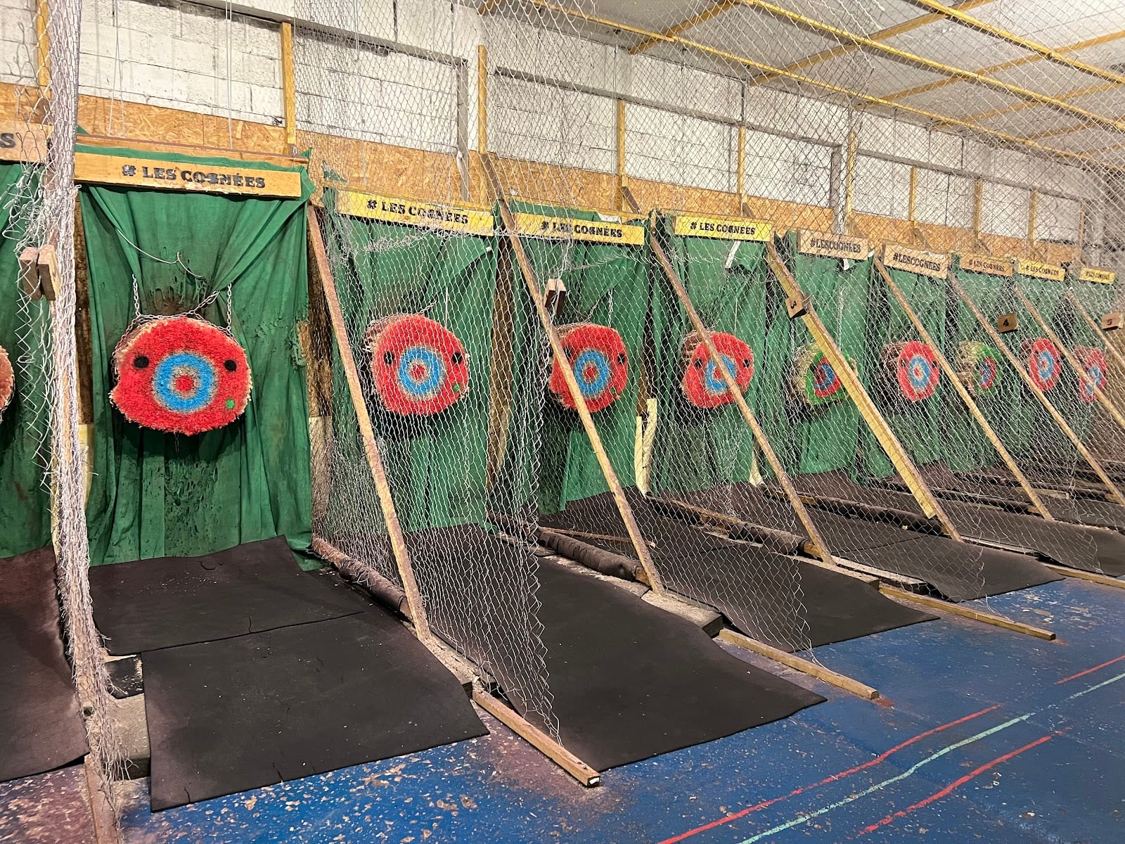 The Hatchets - Throwing axes