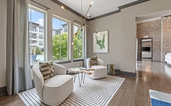 Landing | Amazing 2BD, Courtyard, Gym, photo 2