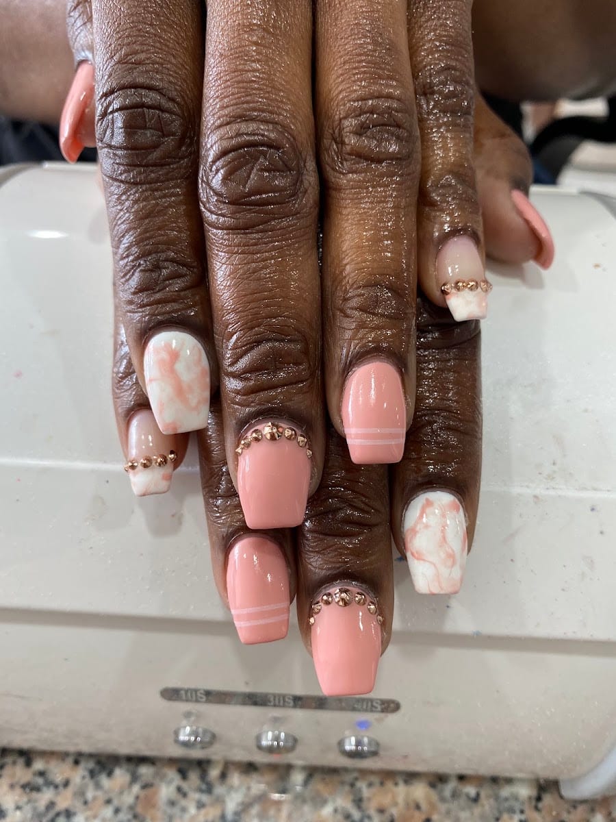 Top Nails, photo 2