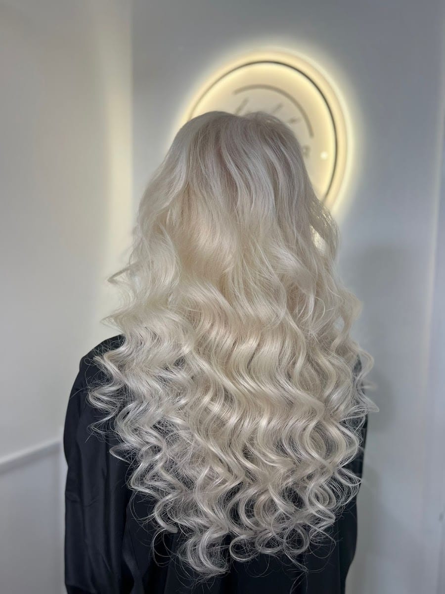 Markova Luxhair