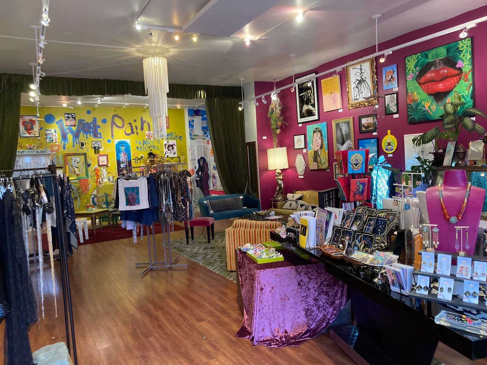 Queer Arts Featured