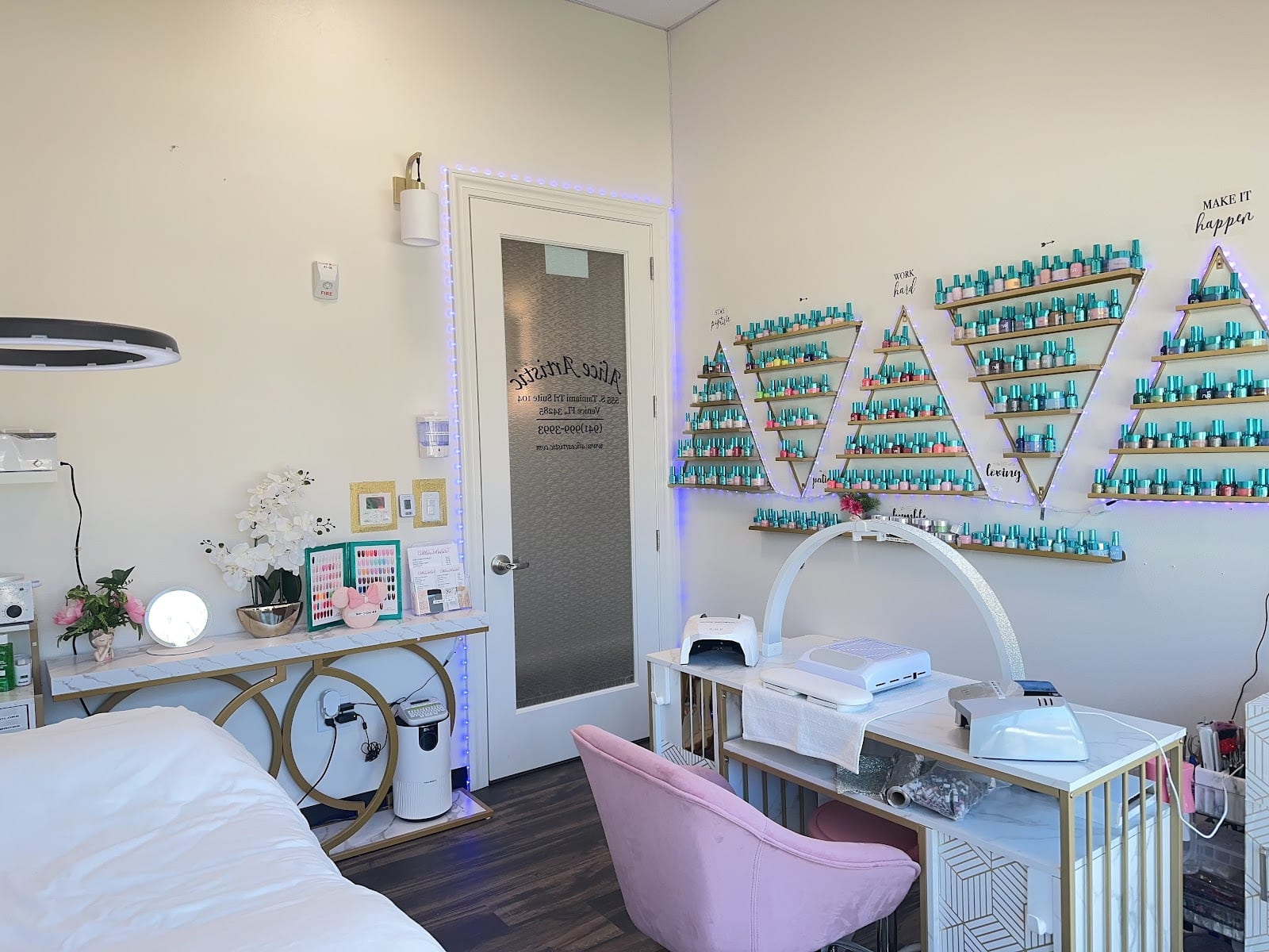 Alice Artistic in Venice FL