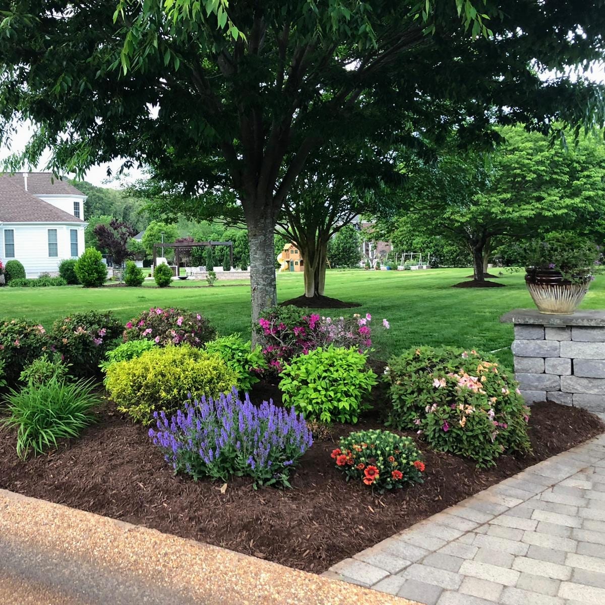 J&R Lawn And Landscape LLC