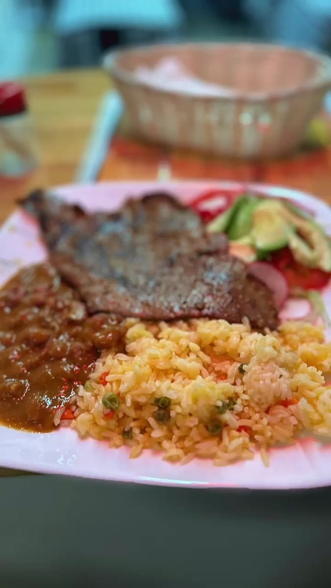 La Escondida, photo 2