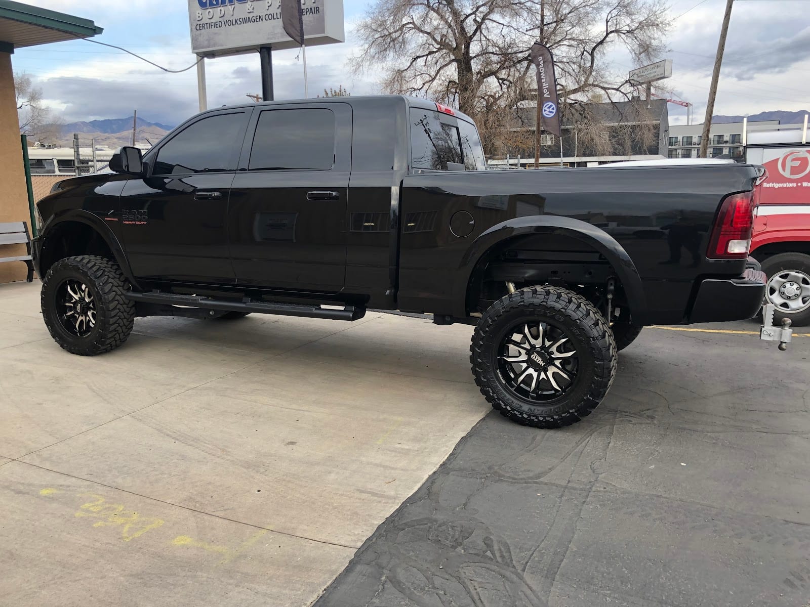 MG AUTOBODY