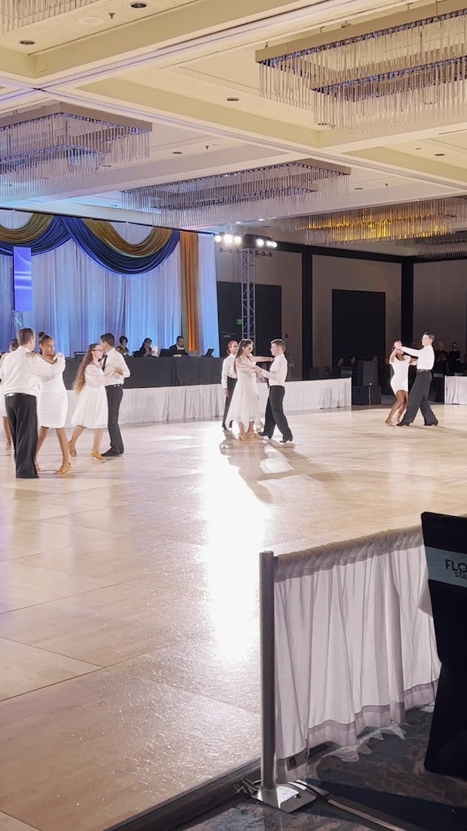 Dynasty Dance Clubs LWR, photo 3