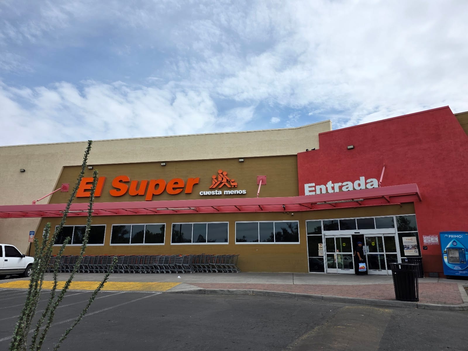 El Super, photo 2