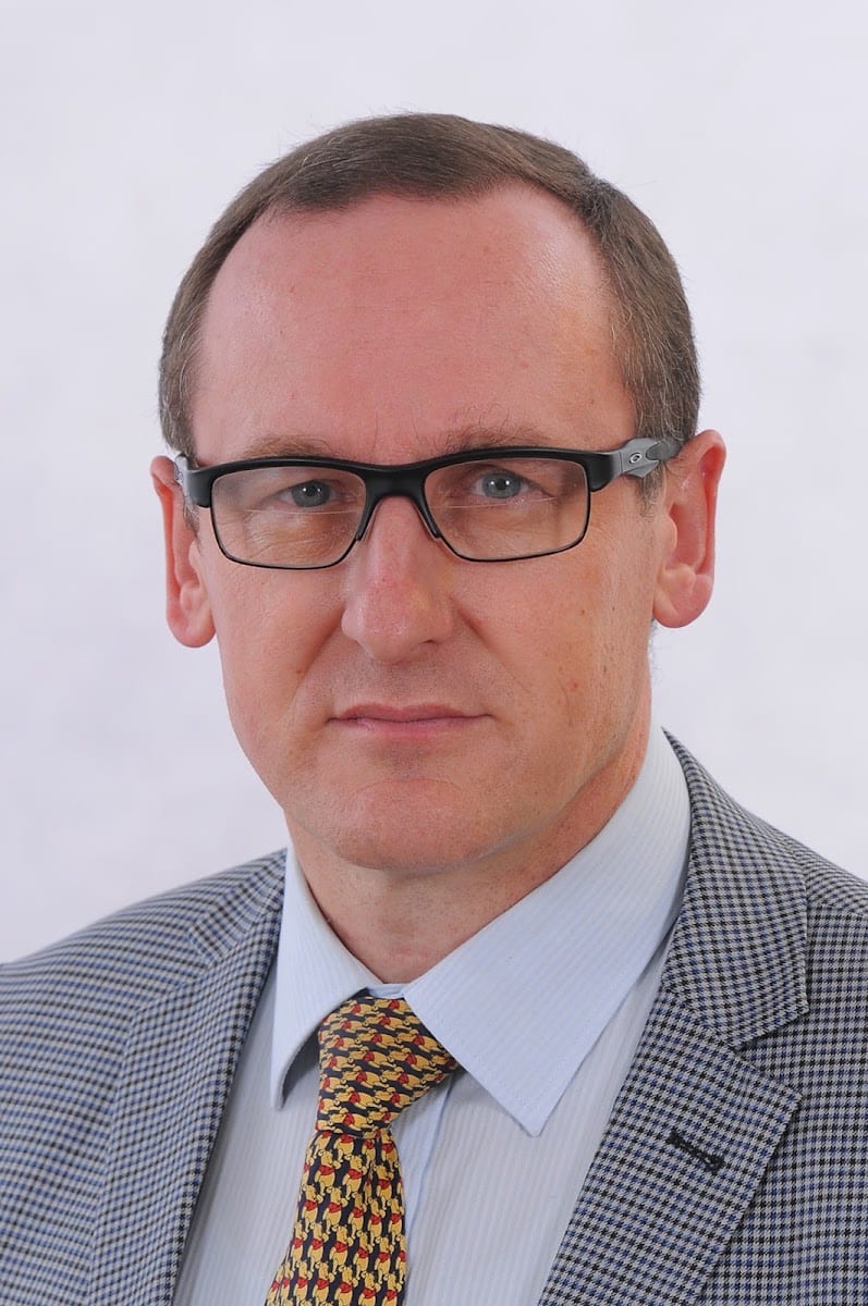 Dr Guy Hingston - Mackay Breast Reduction Surgeon, photo 2