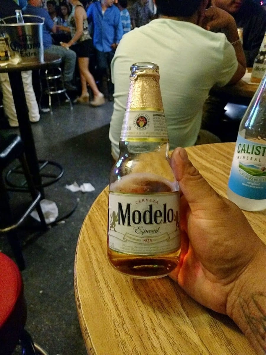 El Trebol Bar