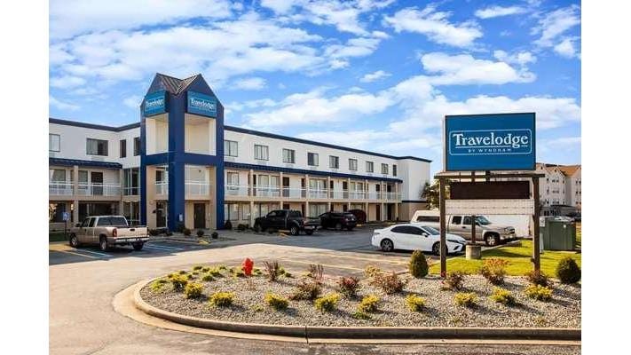 Three Rivers Motel