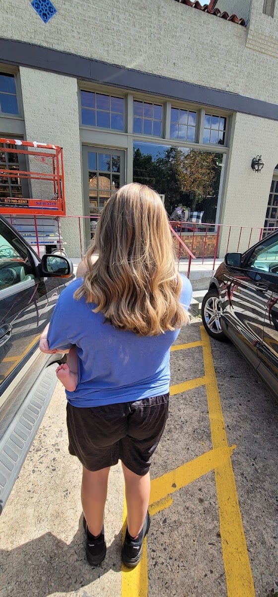 Bloom Salon, photo 3