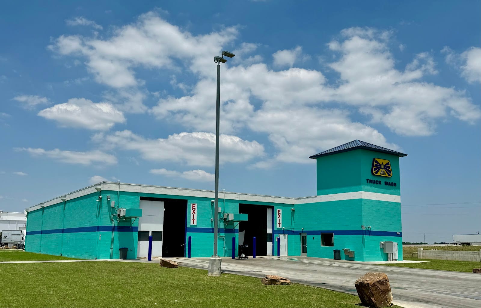 Blue Beacon Truck Wash of Denton, TX, photo 2