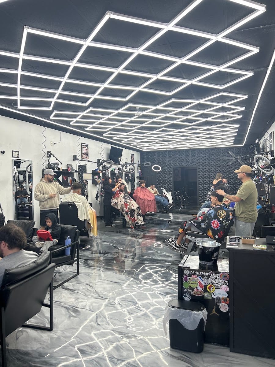 The Mane Cave Barbershop, photo 3