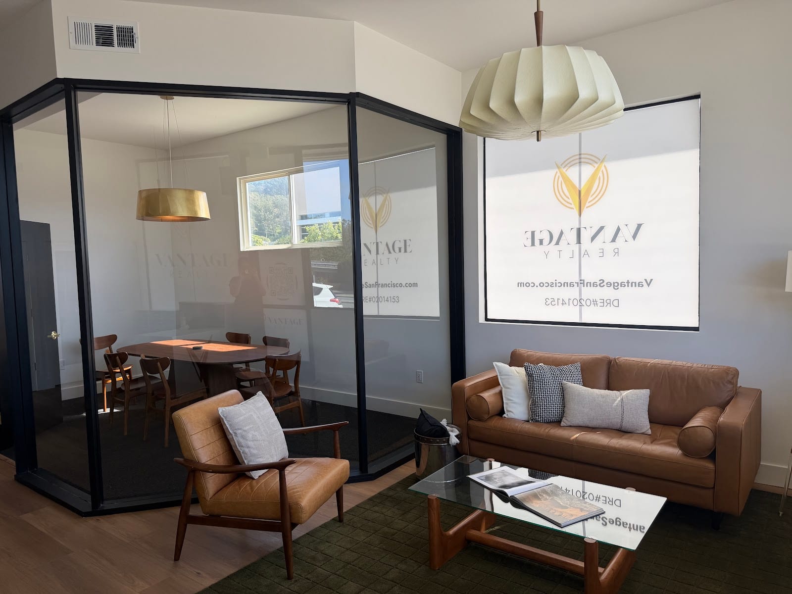 Vantage Realty - West Side, photo 3