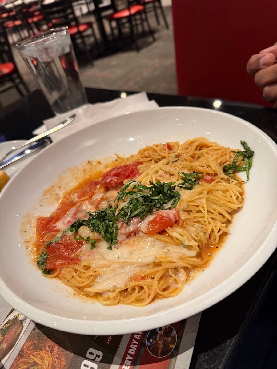 River Rock Pizza and Pasta, photo 2