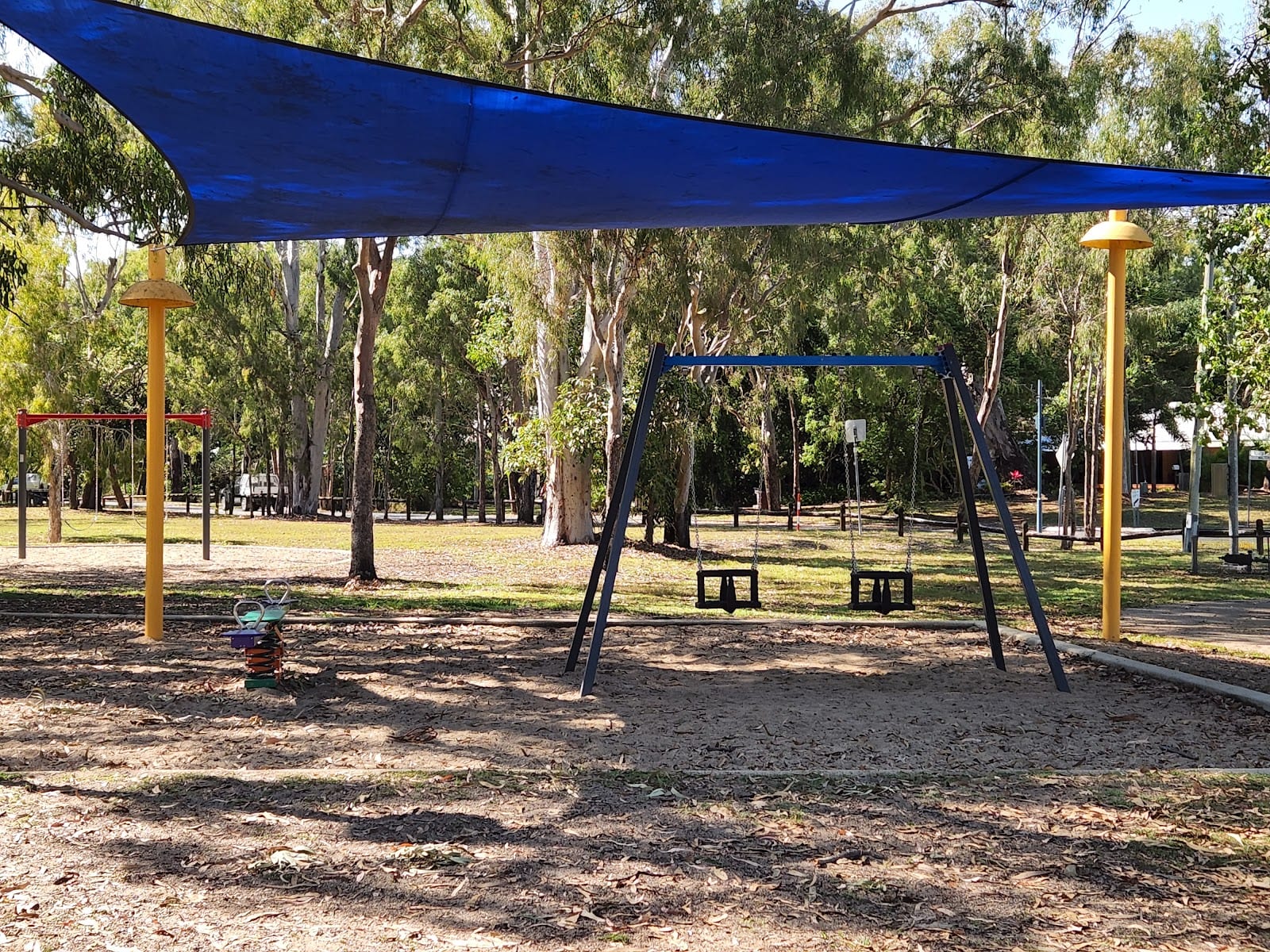 Playground, photo 3