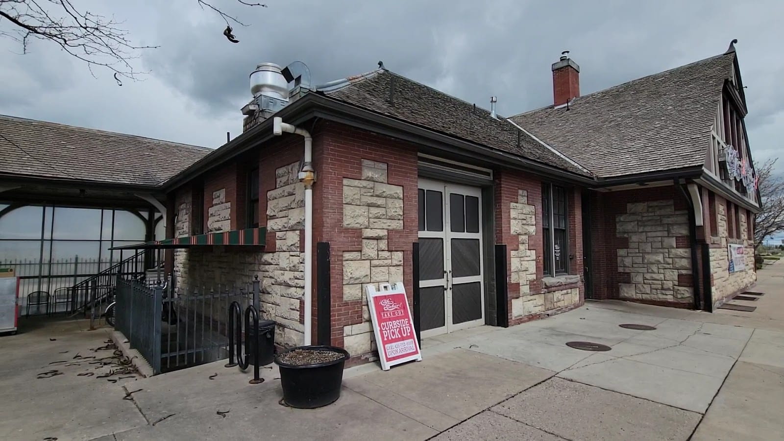 Logan Depot, photo 2