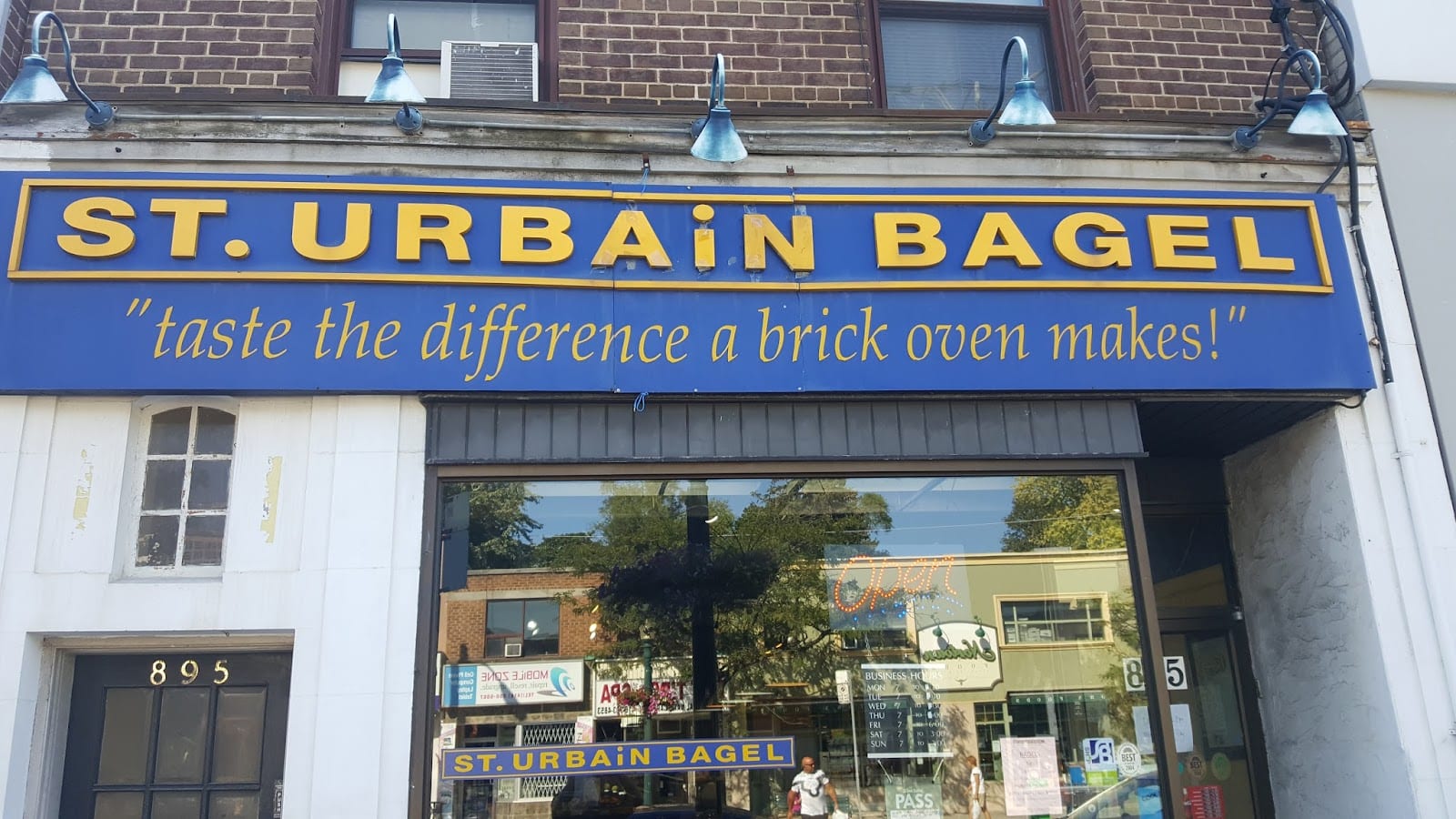 St Urbain Bagel Bakery