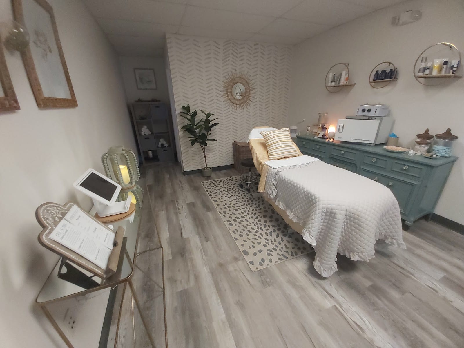 Esthetics by Crissy K