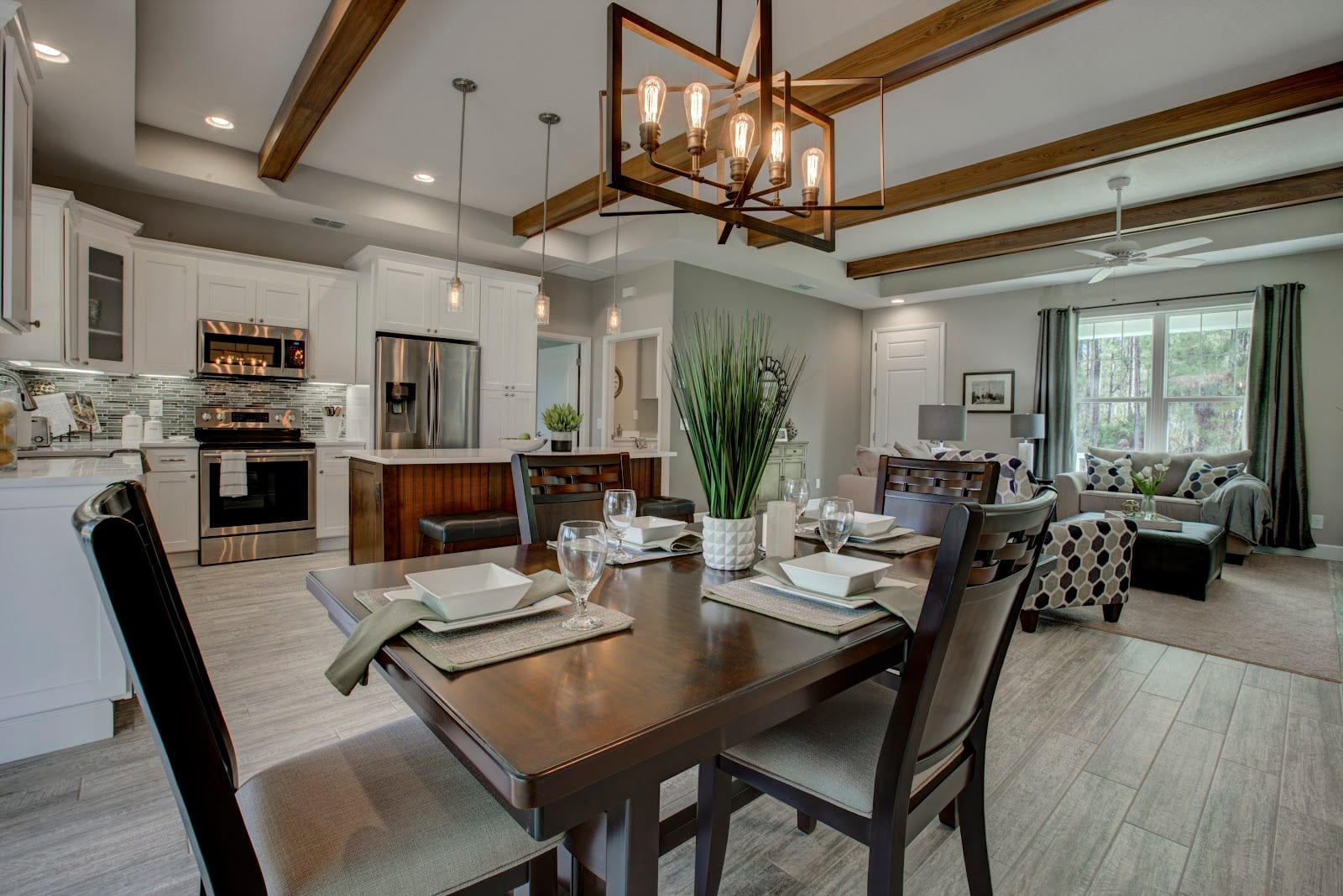 Reese Homes, photo 2