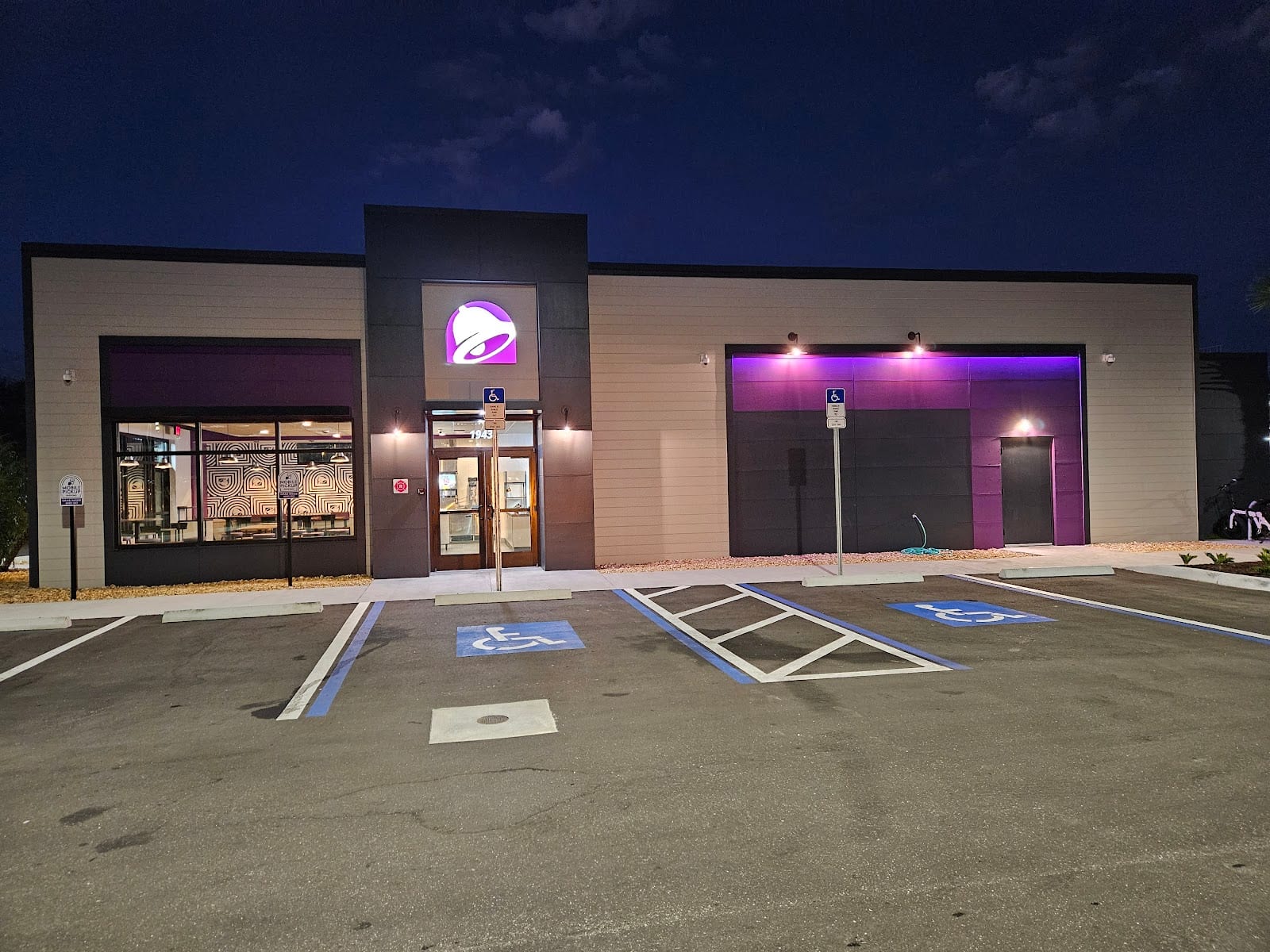 Taco Bell, photo 3