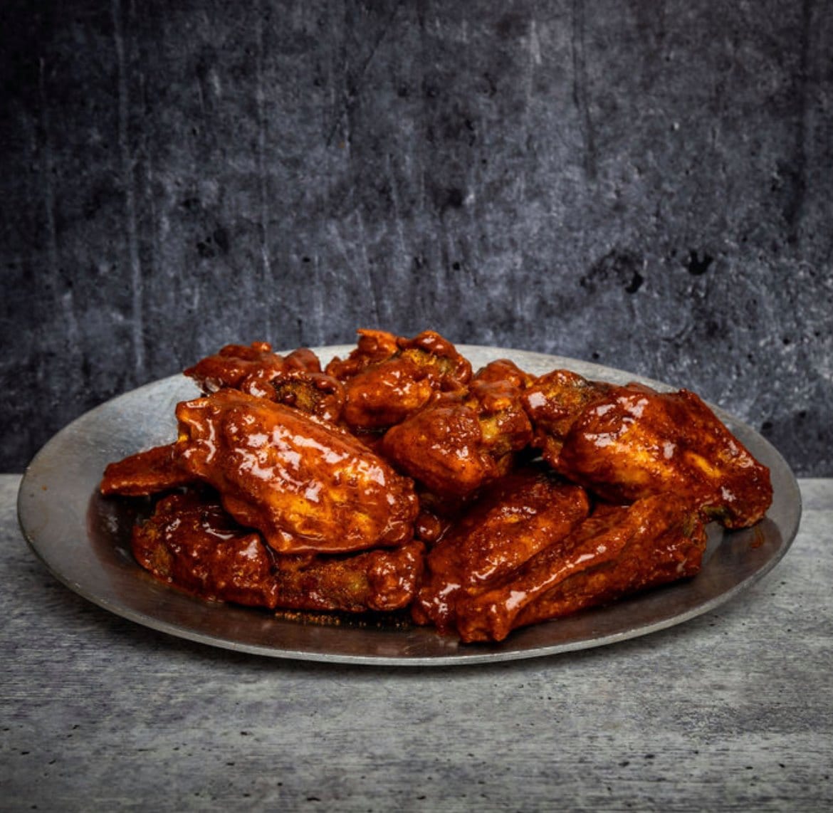 Toss Em Wing Factory, photo 2
