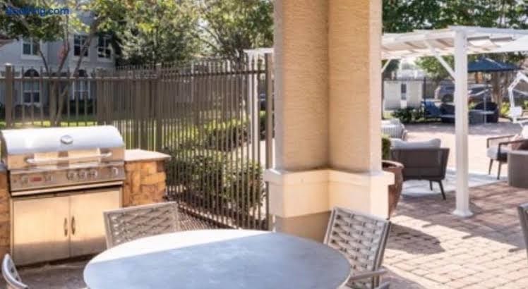 Landing | Chic 2BD, Gym, Clubhouse