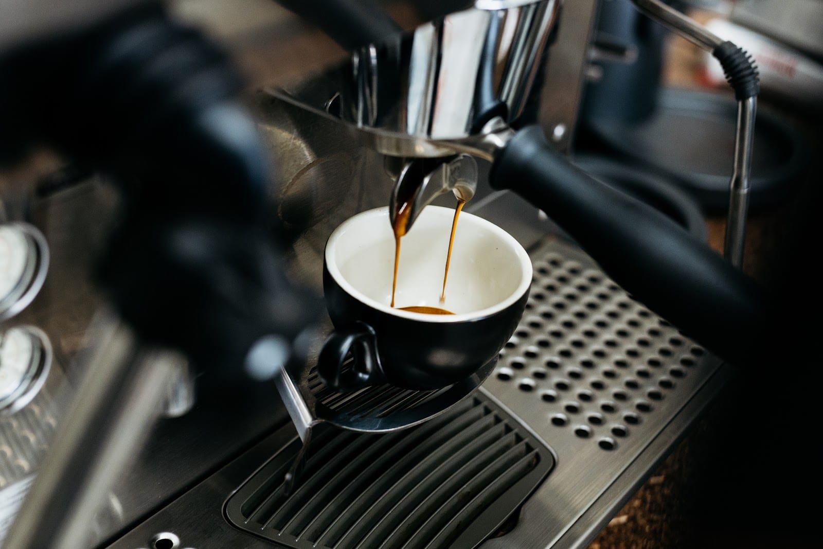 revs coffee
