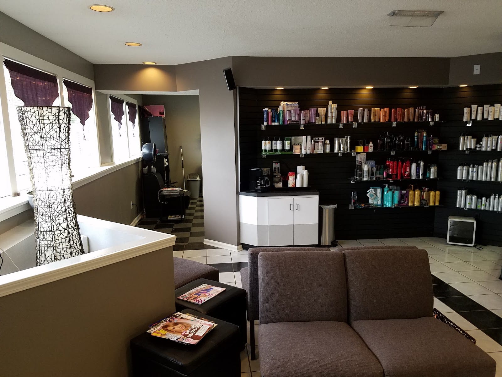 Backstage Hair Studio, photo 4