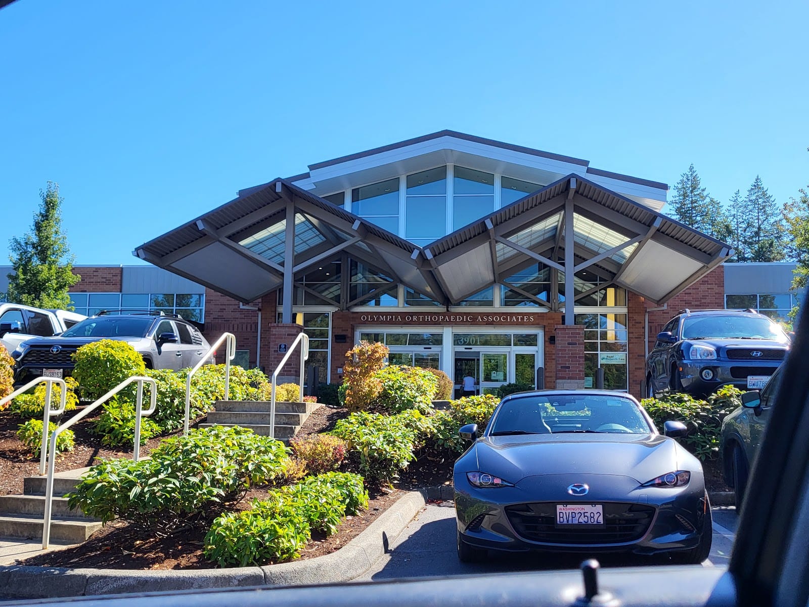 Olympia Orthopaedic Associates - Westside Clinic, photo 4