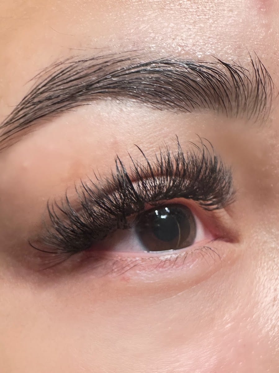 Luceros Beauty Bar LLC