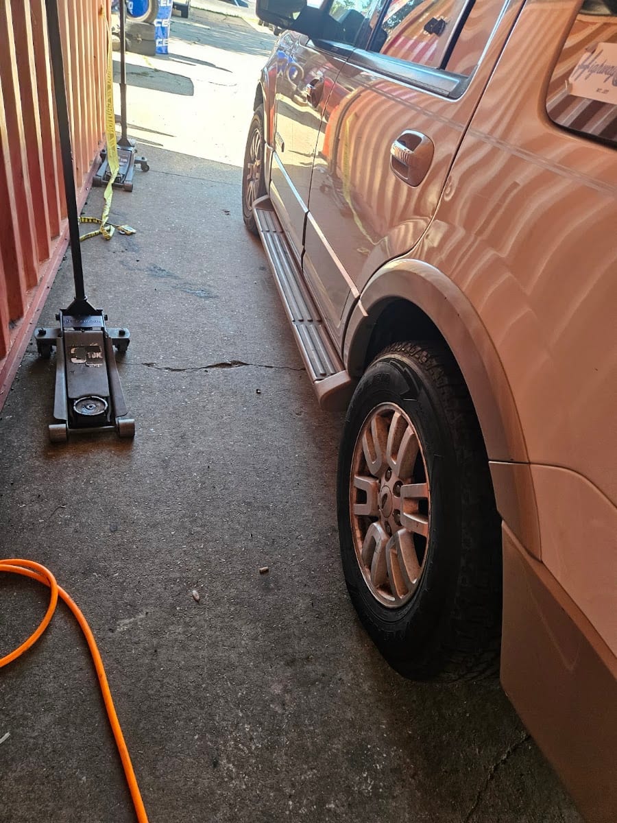 Royal Used Tire Center, photo 3